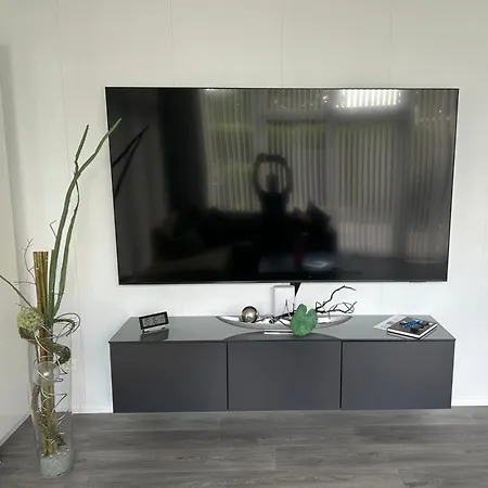 Luxus Time Out De Veerstal Alpstuga *