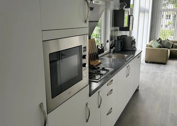 Luxus Time Out De Veerstal Chalet *